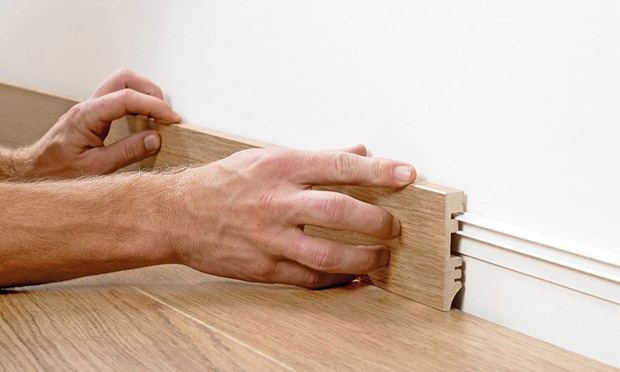 phào chân tường