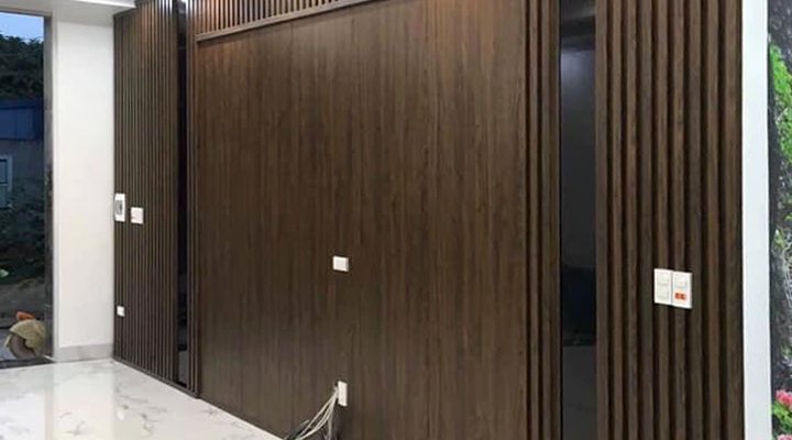 lam nhựa giả gỗ ốp tường