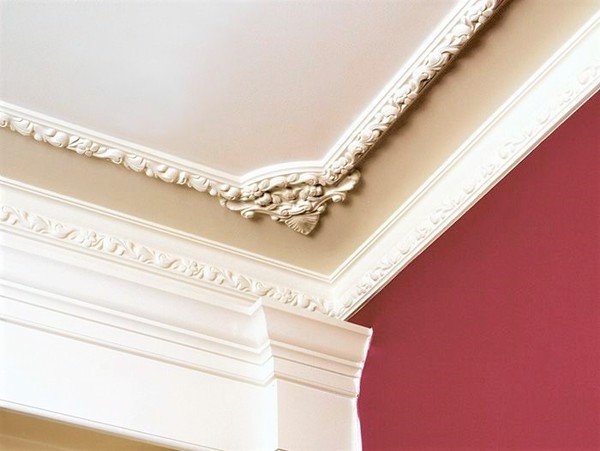 phào chỉ trần nhà