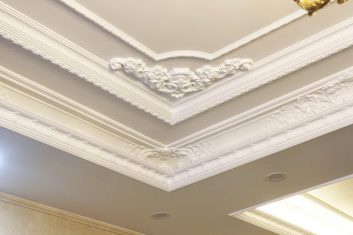 phào chỉ trần nhà